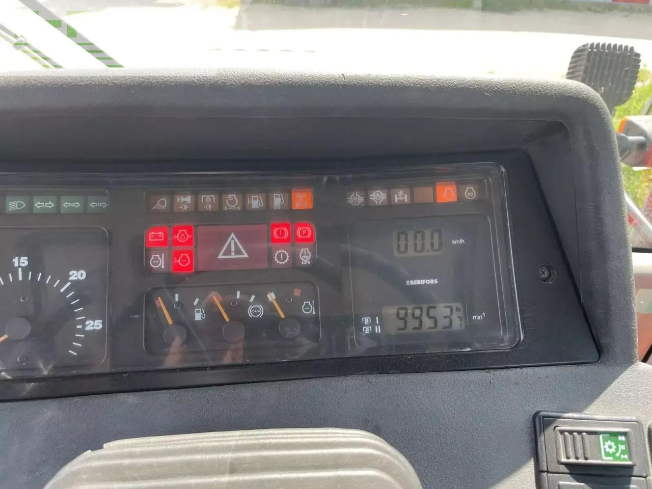 Steyr 170 cvt profi - Tractor: foto 4 Steyr 170 cvt profi - Tractor: foto 4