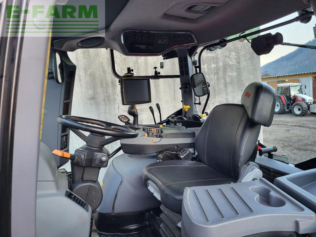 Steyr 4100 expert cvt CVT - Tractor: foto 5 Steyr 4100 expert cvt CVT - Tractor: foto 5