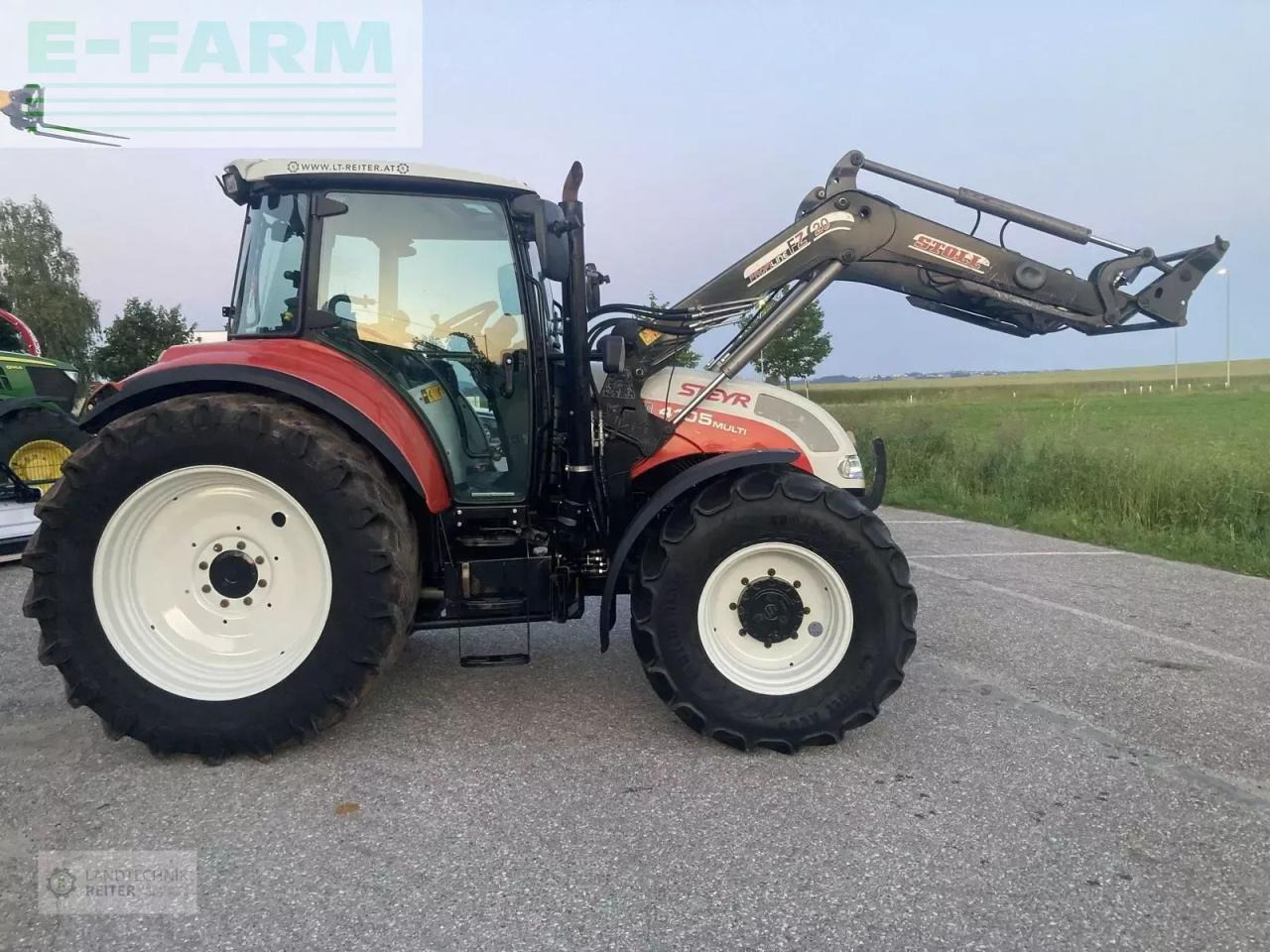 Steyr 4105 multi profi - Tractor: foto 2 Steyr 4105 multi profi - Tractor: foto 2