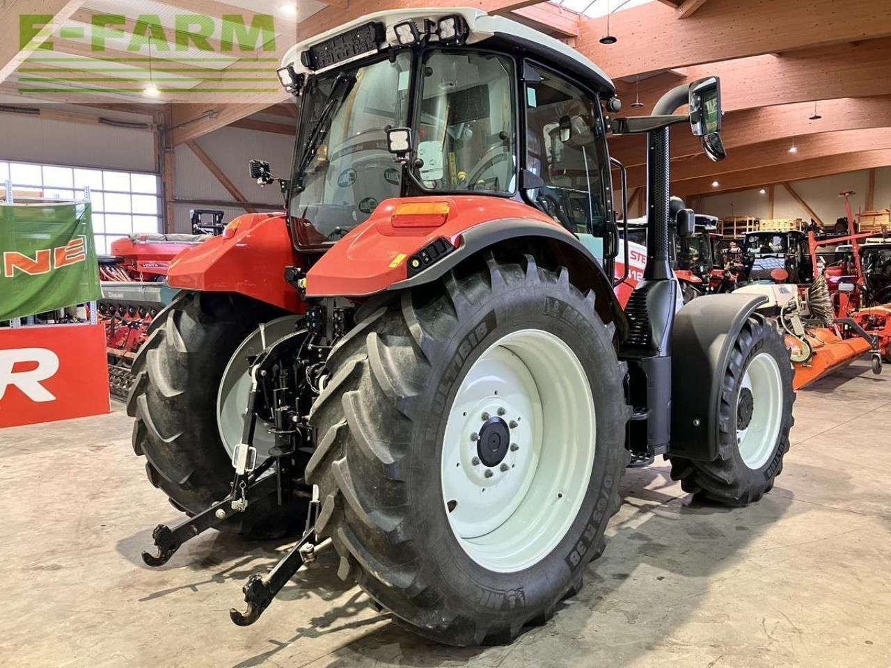 Steyr 4120 multi (stage v) - Tractor: foto 3 Steyr 4120 multi (stage v) - Tractor: foto 3