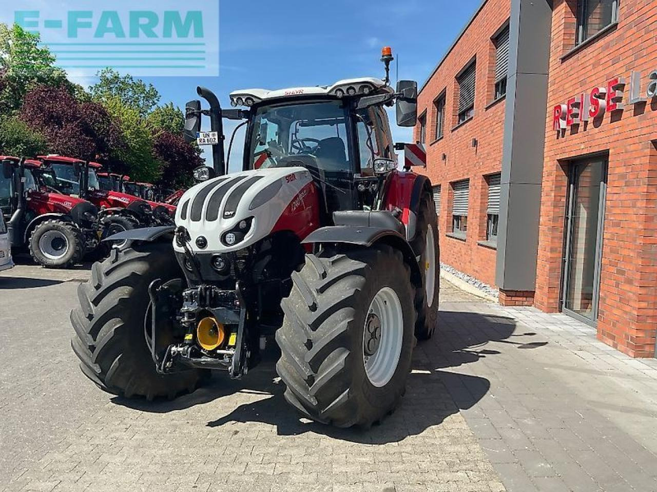 Steyr absolut 6240 cvt CVT - Tractor: foto 3 Steyr absolut 6240 cvt CVT - Tractor: foto 3