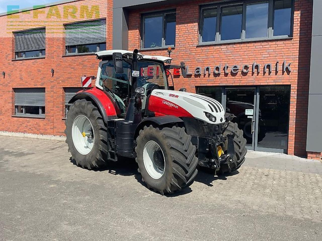 Steyr absolut 6240 cvt CVT - Tractor: foto 1 Steyr absolut 6240 cvt CVT - Tractor: foto 1