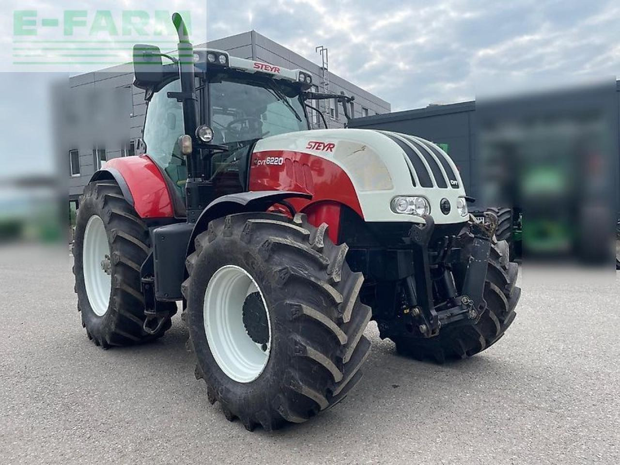 Steyr cvt 6220 - Tractor: foto 1 Steyr cvt 6220 - Tractor: foto 1