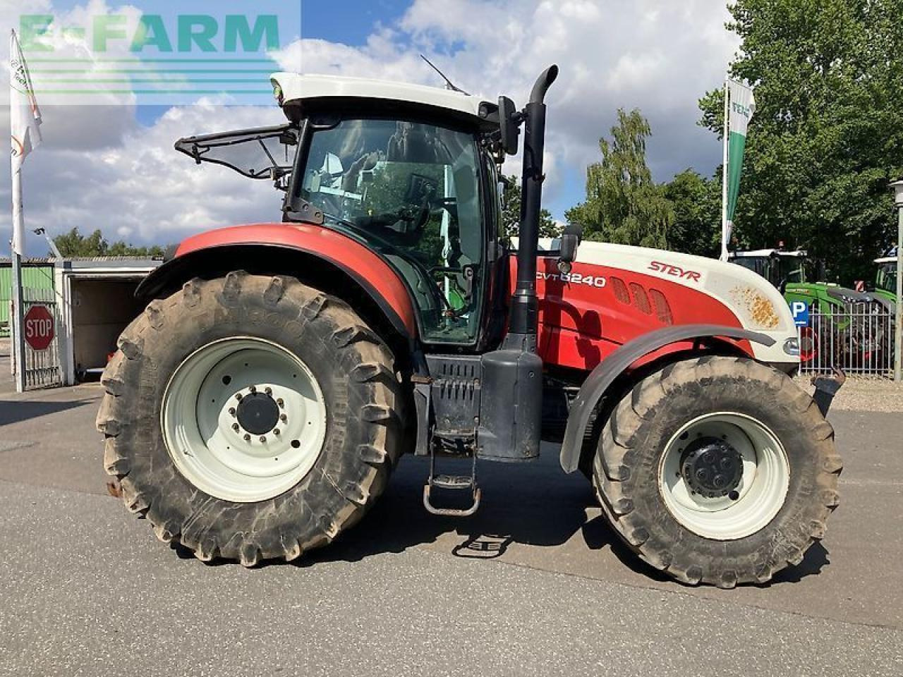 Steyr cvt 6240 - Tractor: foto 4 Steyr cvt 6240 - Tractor: foto 4