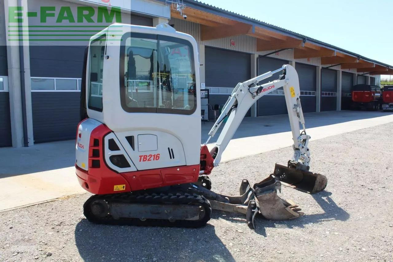 Takeuchi minibagger tb 216 mit powertilt - Miniexcavadora: foto 5 Takeuchi minibagger tb 216 mit powertilt - Miniexcavadora: foto 5