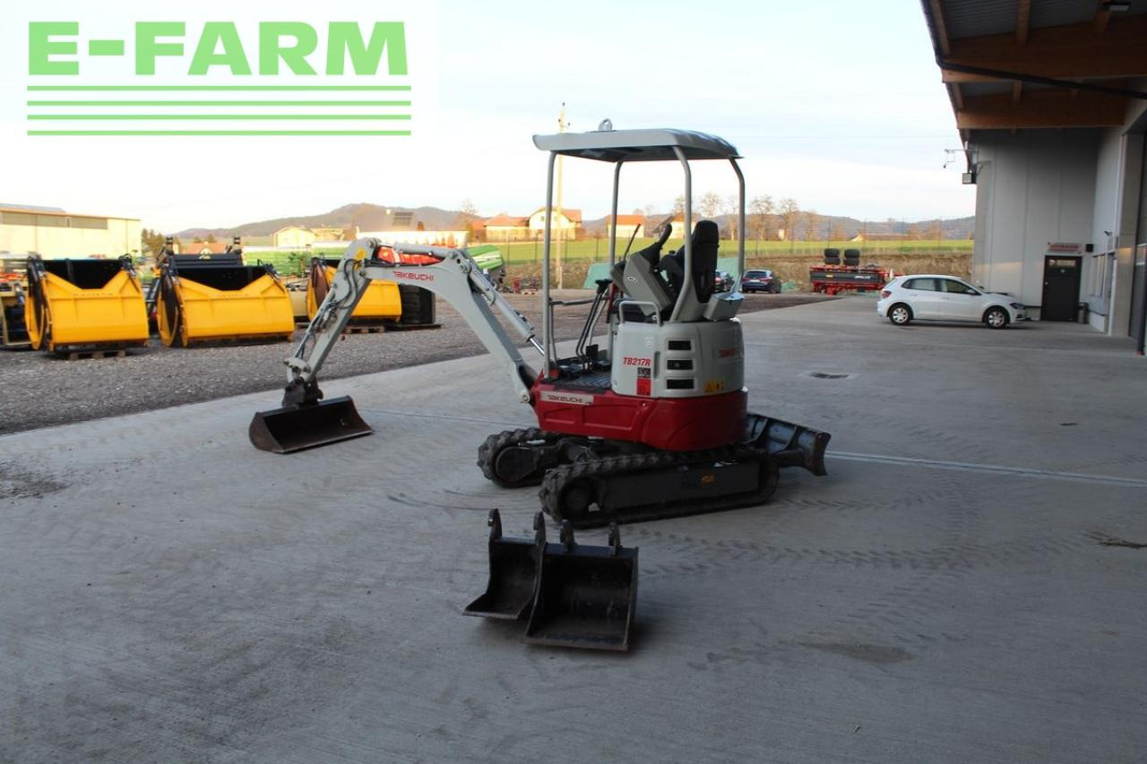 Takeuchi takeuchi tb 217 r minibagger - bagger - Miniexcavadora: foto 4 Takeuchi takeuchi tb 217 r minibagger - bagger - Miniexcavadora: foto 4