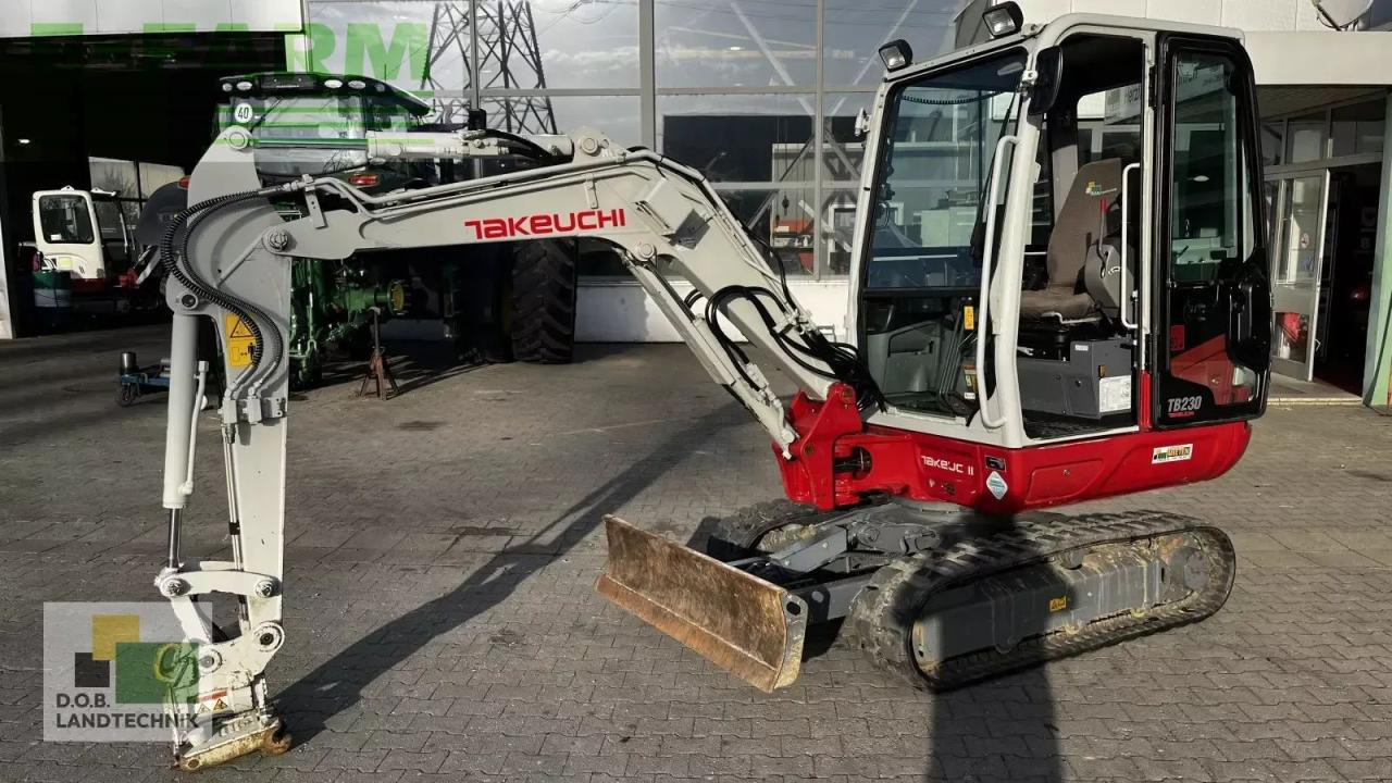 Takeuchi tb 230 - Miniexcavadora: foto 4 Takeuchi tb 230 - Miniexcavadora: foto 4