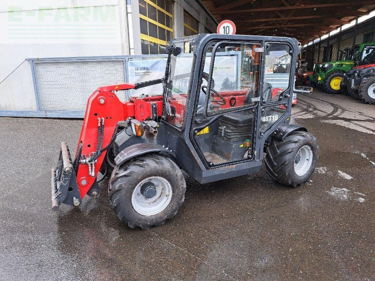 Thaler 48t18 - Miniexcavadora: foto 1 Thaler 48t18 - Miniexcavadora: foto 1