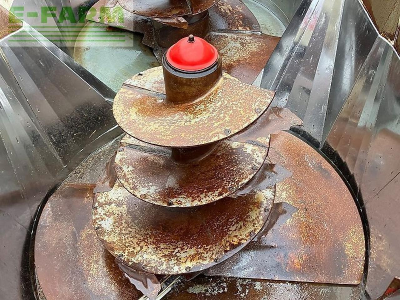 Trioliet solomix 2/2400 vlh-b - Maquinaria ganadera: foto 5 Trioliet solomix 2/2400 vlh-b - Maquinaria ganadera: foto 5