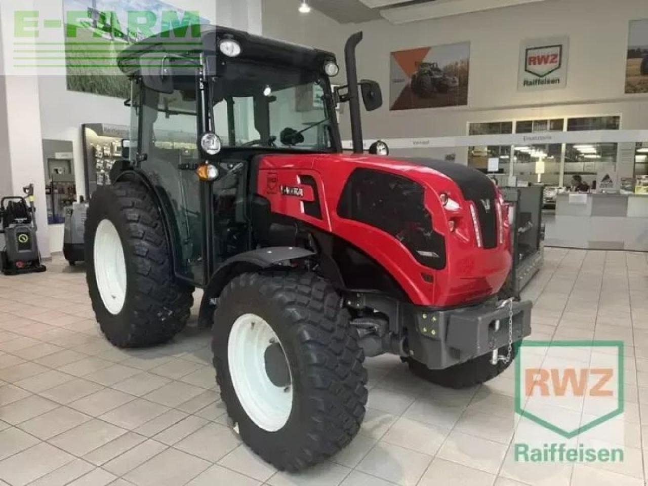 Valtra f105s 2d3 - Tractor: foto 1 Valtra f105s 2d3 - Tractor: foto 1