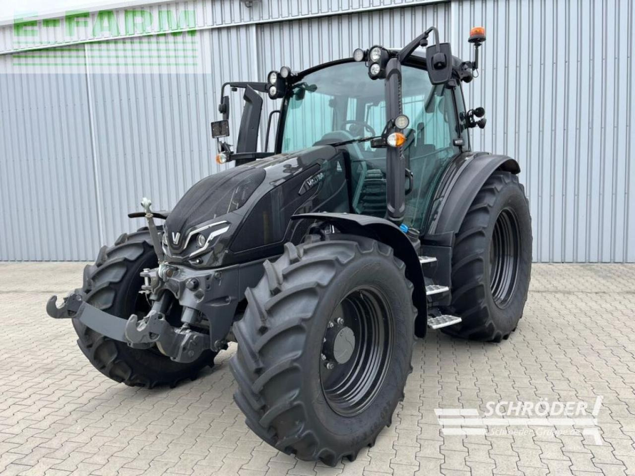 Valtra g 135 a - Tractor: foto 1 Valtra g 135 a - Tractor: foto 1