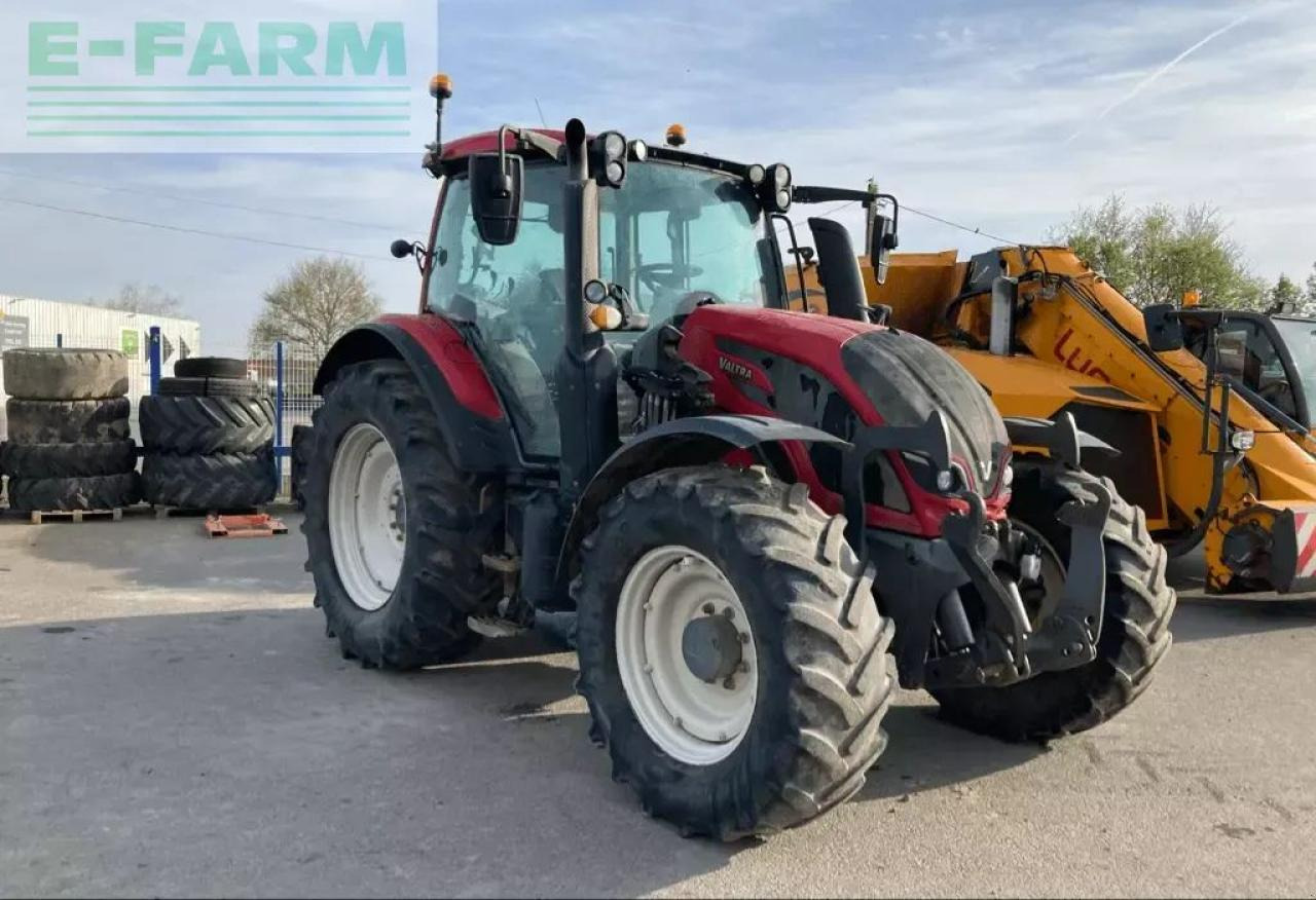 Valtra n 114 - Tractor: foto 1 Valtra n 114 - Tractor: foto 1
