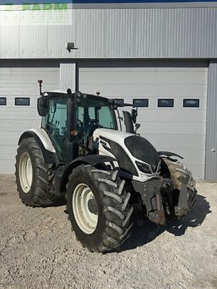Valtra n134 h5 - Tractor: foto 2 Valtra n134 h5 - Tractor: foto 2