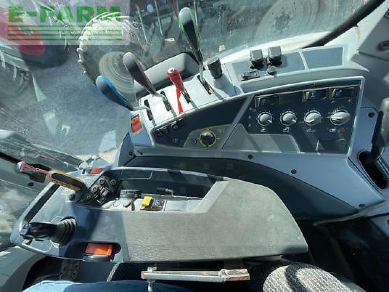 Tractor Valtra n134 h5: foto 8 Tractor Valtra n134 h5: foto 8