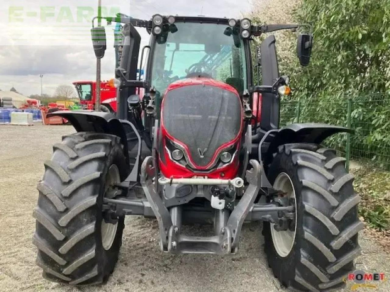 Valtra n135 - Tractor: foto 3 Valtra n135 - Tractor: foto 3