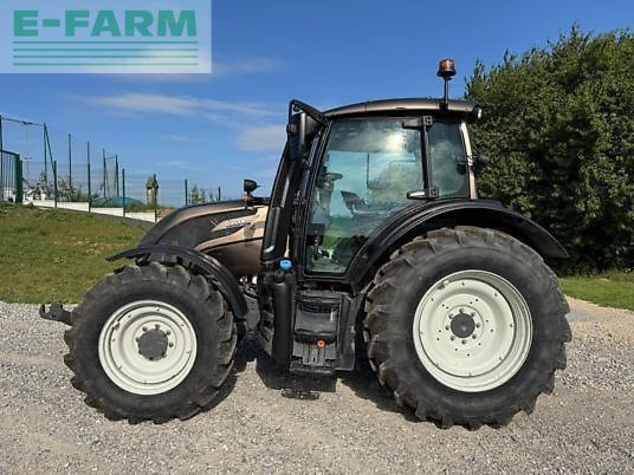 Valtra n135 direct Direct - Tractor: foto 4 Valtra n135 direct Direct - Tractor: foto 4