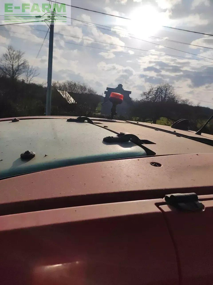 Valtra n135 h - Tractor: foto 4 Valtra n135 h - Tractor: foto 4