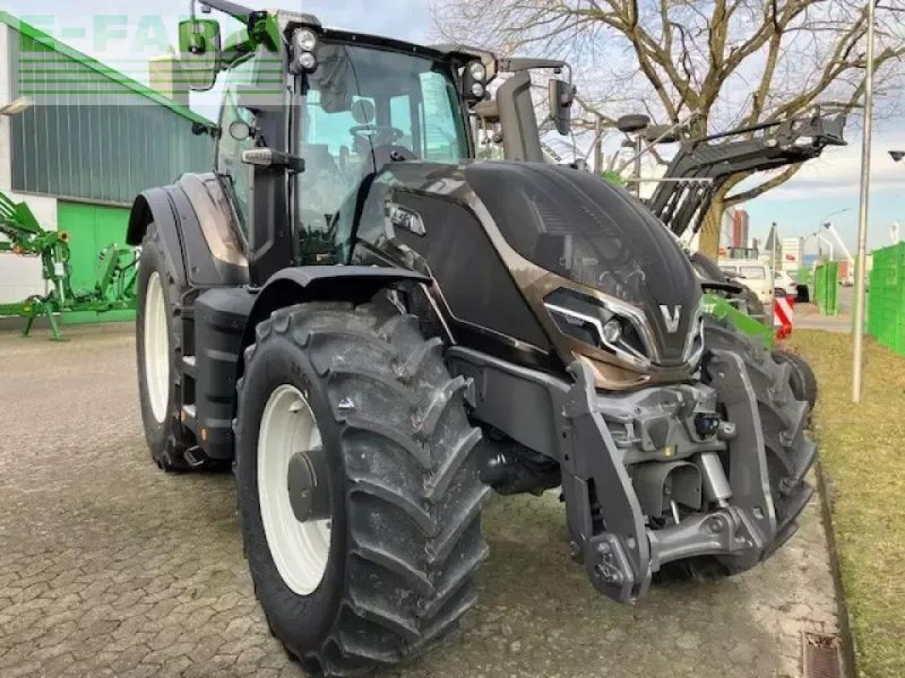 Valtra q285 - Tractor: foto 1 Valtra q285 - Tractor: foto 1