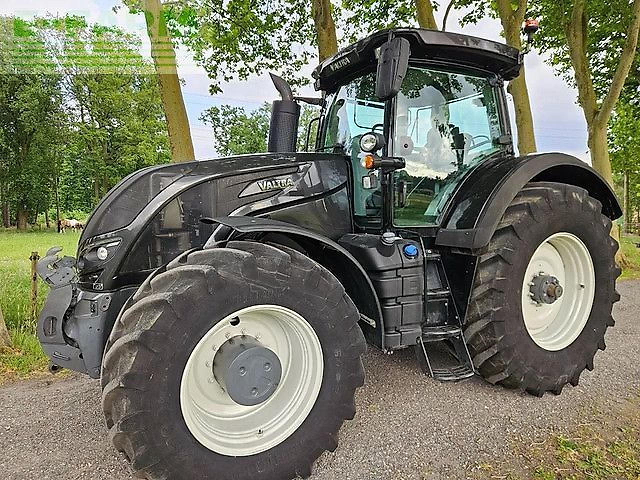 Valtra s394 smarttouch twintrac s274 s294 s324 s354 s374 fendt agco - Tractor: foto 2 Valtra s394 smarttouch twintrac s274 s294 s324 s354 s374 fendt agco - Tractor: foto 2