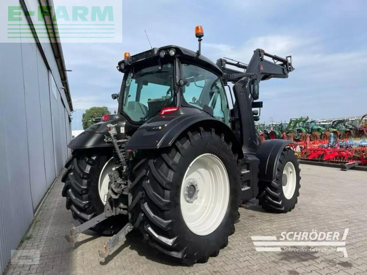 Valtra t 174 ea - Tractor: foto 3 Valtra t 174 ea - Tractor: foto 3