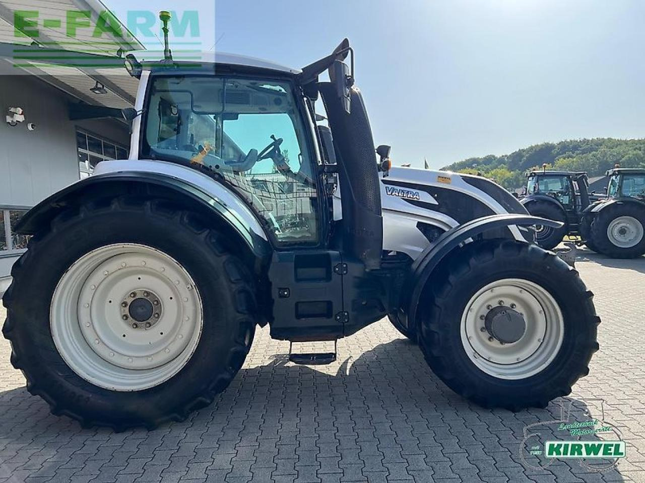 Valtra t 214 direct Direct - Tractor: foto 4 Valtra t 214 direct Direct - Tractor: foto 4