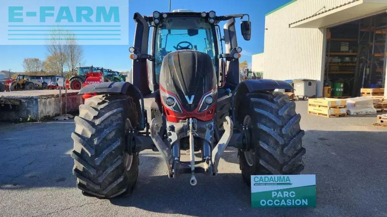 Valtra t 214 direct smarttouch Direct - Tractor: foto 2 Valtra t 214 direct smarttouch Direct - Tractor: foto 2
