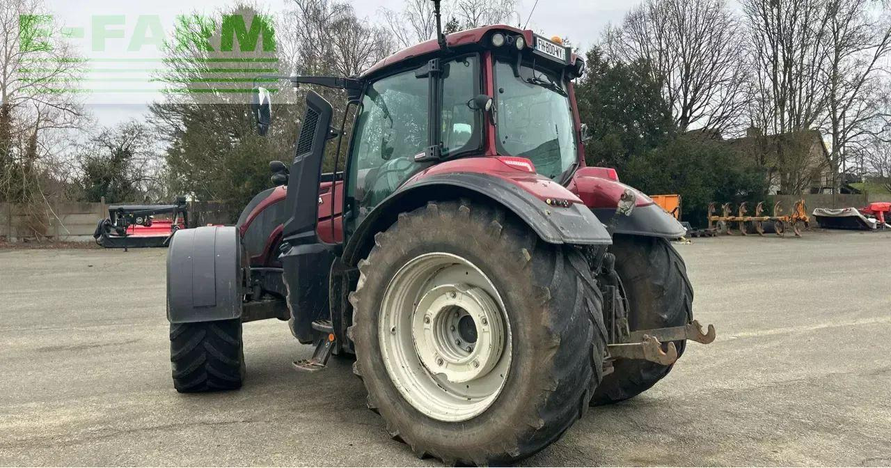Valtra t 214 v smarttouch - Tractor: foto 5 Valtra t 214 v smarttouch - Tractor: foto 5