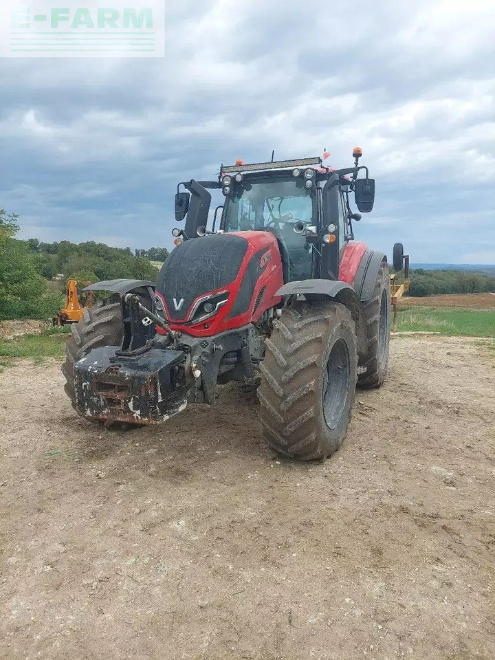 Valtra t 215 direct Direct - Tractor: foto 2 Valtra t 215 direct Direct - Tractor: foto 2