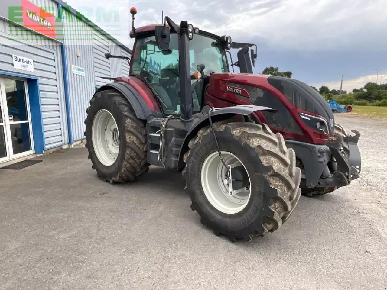 Valtra t 234 v smarttouch - Tractor: foto 3 Valtra t 234 v smarttouch - Tractor: foto 3