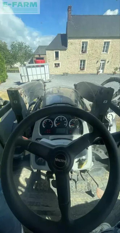 Valtra t154 - Tractor: foto 4 Valtra t154 - Tractor: foto 4