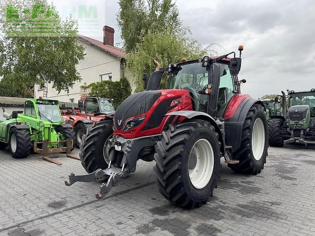 Valtra t234 versu Versu - Tractor: foto 1 Valtra t234 versu Versu - Tractor: foto 1