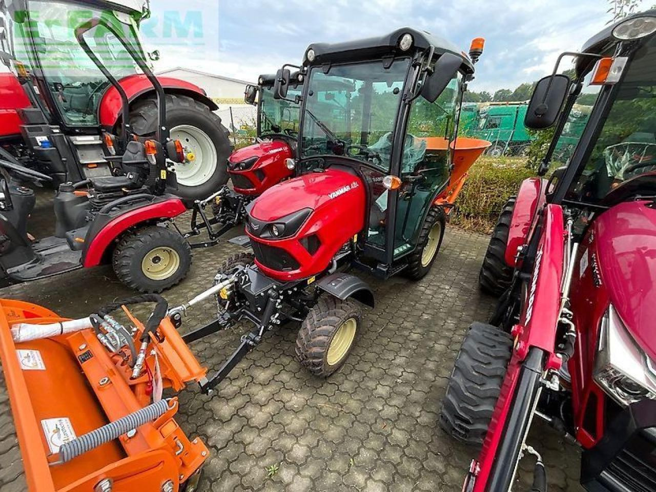 Yanmar sa 424 v-q - Tractor: foto 1 Yanmar sa 424 v-q - Tractor: foto 1