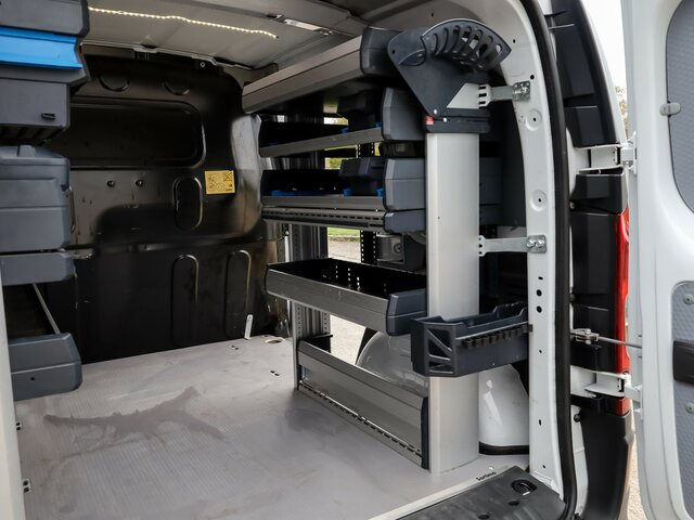 MERCEDES-BENZ Citan 111 CDI Kasten,Klima,Sortimo Ausbau... - Furgoneta pequeña: foto 3 MERCEDES-BENZ Citan 111 CDI Kasten,Klima,Sortimo Ausbau... - Furgoneta pequeña: foto 3