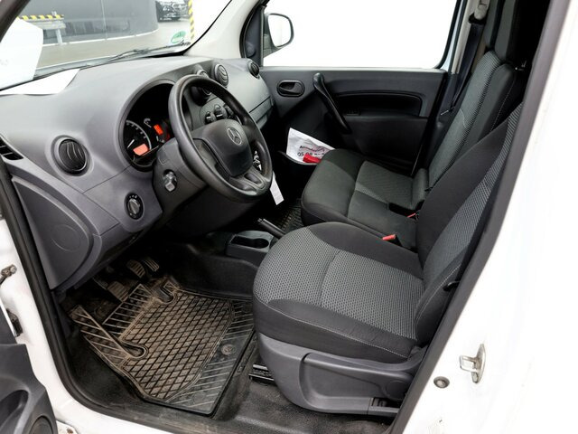 MERCEDES-BENZ Citan 111 CDI Kasten,Klima,Sortimo Ausbau... - Furgoneta de pasajeros: foto 2 MERCEDES-BENZ Citan 111 CDI Kasten,Klima,Sortimo Ausbau... - Furgoneta de pasajeros: foto 2