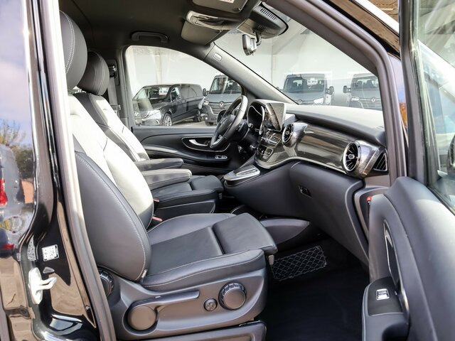 MERCEDES-BENZ EQV 300 Avantgarde Line,lang,7Sitze,2xKlima,LED... - Furgoneta de pasajeros, Furgoneta eléctrica: foto 5 MERCEDES-BENZ EQV 300 Avantgarde Line,lang,7Sitze,2xKlima,LED... - Furgoneta de pasajeros, Furgoneta eléctrica: foto 5