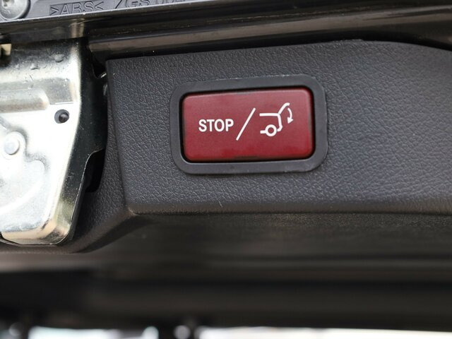 MERCEDES-BENZ EQV 300 lang,8Sitzer,2xSchiebetür,360°Kamera... - Furgoneta de pasajeros, Furgoneta eléctrica: foto 3 MERCEDES-BENZ EQV 300 lang,8Sitzer,2xSchiebetür,360°Kamera... - Furgoneta de pasajeros, Furgoneta eléctrica: foto 3