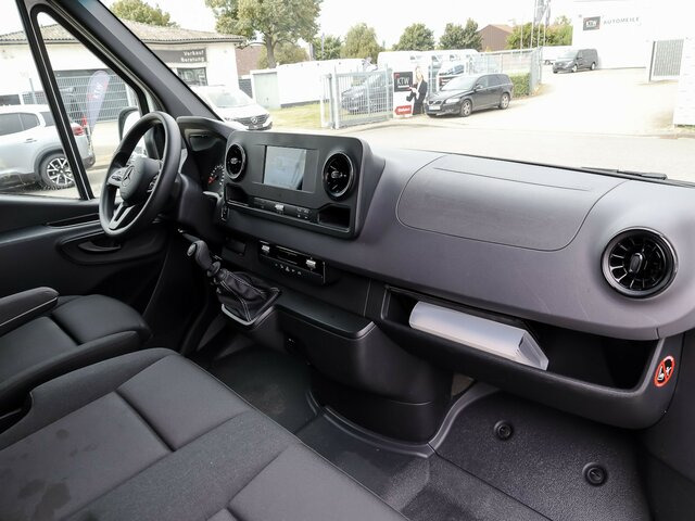 MERCEDES-BENZ Sprinter 314 CDI KA Allrad,Flachdach,MBUX - Furgón: foto 4 MERCEDES-BENZ Sprinter 314 CDI KA Allrad,Flachdach,MBUX - Furgón: foto 4