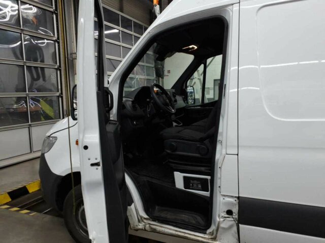 MERCEDES-BENZ Sprinter 315 Maxi,MBUX,Kamera,Tempomat... - Furgón: foto 2 MERCEDES-BENZ Sprinter 315 Maxi,MBUX,Kamera,Tempomat... - Furgón: foto 2