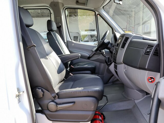 MERCEDES-BENZ Sprinter 316CDI DOKA,Allrad,AHK,Standhzg. - Furgoneta caja abierta, Furgoneta combi: foto 2 MERCEDES-BENZ Sprinter 316CDI DOKA,Allrad,AHK,Standhzg. - Furgoneta caja abierta, Furgoneta combi: foto 2