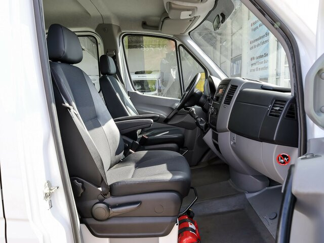 MERCEDES-BENZ Sprinter 316CDI DOKA,Allrad,AHK,Standhzg. - Furgoneta caja abierta, Furgoneta combi: foto 2 MERCEDES-BENZ Sprinter 316CDI DOKA,Allrad,AHK,Standhzg. - Furgoneta caja abierta, Furgoneta combi: foto 2