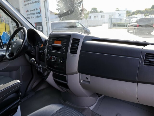 MERCEDES-BENZ Sprinter 316CDI DOKA,Allrad,AHK,Standhzg. - Furgoneta caja abierta, Furgoneta combi: foto 3 MERCEDES-BENZ Sprinter 316CDI DOKA,Allrad,AHK,Standhzg. - Furgoneta caja abierta, Furgoneta combi: foto 3