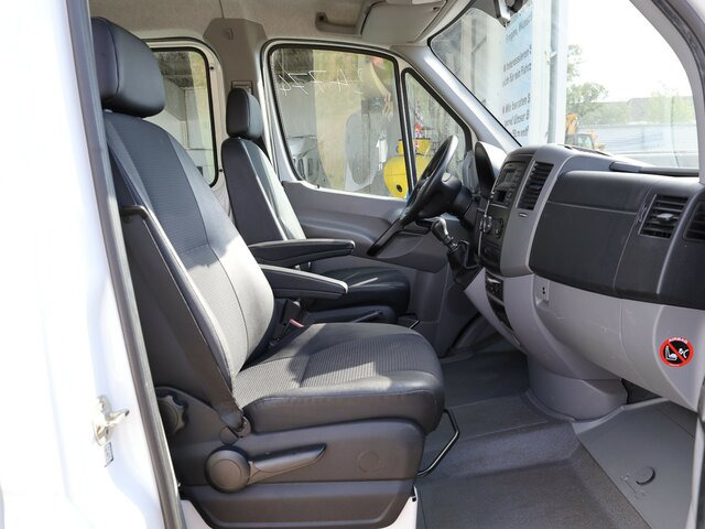 MERCEDES-BENZ Sprinter 316CDI DOKA,Allrad,AHK,TCO,Standhzg. - Furgoneta caja abierta, Furgoneta combi: foto 2 MERCEDES-BENZ Sprinter 316CDI DOKA,Allrad,AHK,TCO,Standhzg. - Furgoneta caja abierta, Furgoneta combi: foto 2