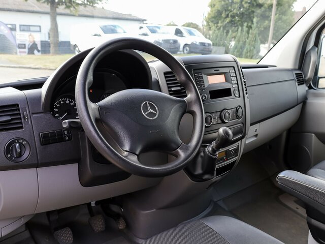MERCEDES-BENZ Sprinter 316CDI DOKA,Allrad,AHK,TCO,Standhzg. - Furgoneta con lona, Furgoneta combi: foto 4 MERCEDES-BENZ Sprinter 316CDI DOKA,Allrad,AHK,TCO,Standhzg. - Furgoneta con lona, Furgoneta combi: foto 4