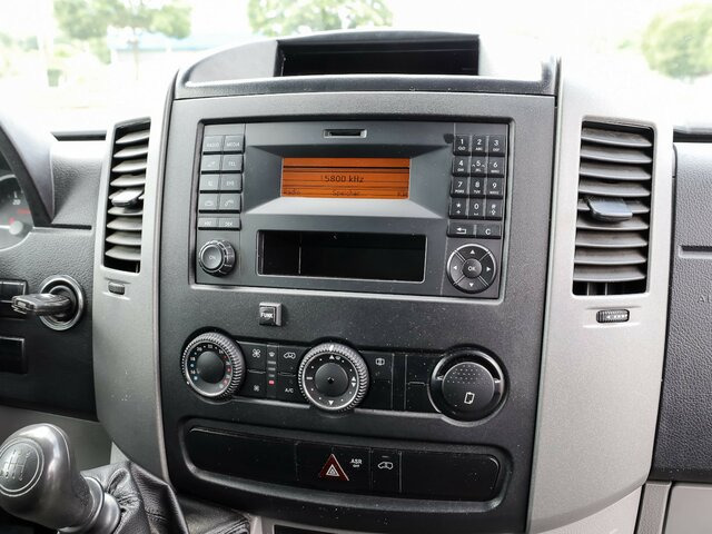 MERCEDES-BENZ Sprinter 316CDI DOKA,Allrad,Klima... - Furgoneta con lona, Furgoneta combi: foto 5 MERCEDES-BENZ Sprinter 316CDI DOKA,Allrad,Klima... - Furgoneta con lona, Furgoneta combi: foto 5