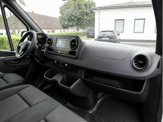MERCEDES-BENZ Sprinter 317 CDI,3665mm,Automatik,Kamera - Furgón: foto 4 MERCEDES-BENZ Sprinter 317 CDI,3665mm,Automatik,Kamera - Furgón: foto 4