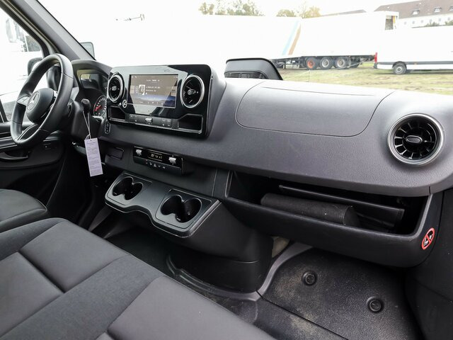 MERCEDES-BENZ Sprinter 317 Maxi,9GTronic,MBUX,Kamera... - Furgón: foto 4 MERCEDES-BENZ Sprinter 317 Maxi,9GTronic,MBUX,Kamera... - Furgón: foto 4