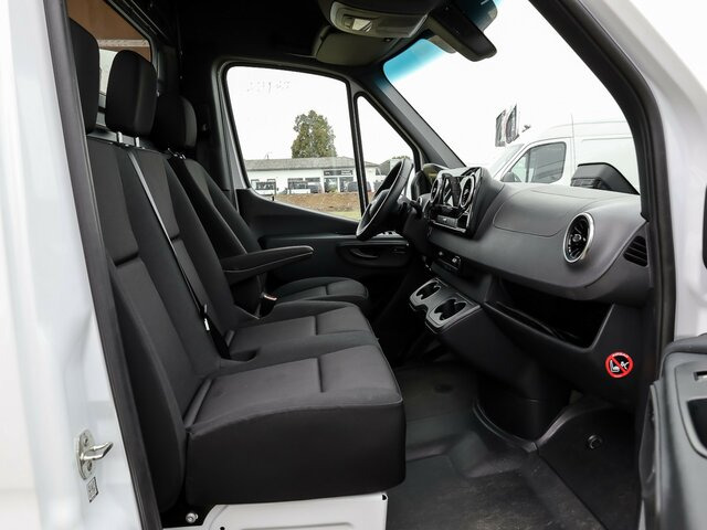 MERCEDES-BENZ Sprinter 317 Maxi,9GTronic,MBUX,Kamera... - Furgón: foto 3 MERCEDES-BENZ Sprinter 317 Maxi,9GTronic,MBUX,Kamera... - Furgón: foto 3
