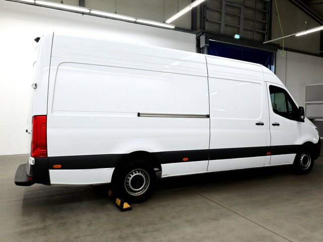 Furgón MERCEDES-BENZ Sprinter 317 Maxi,9GTronic,MBUX,Kamera...: foto 11 Furgón MERCEDES-BENZ Sprinter 317 Maxi,9GTronic,MBUX,Kamera...: foto 11