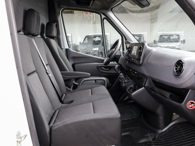 MERCEDES-BENZ Sprinter317CDI Maxi Koffer,LBW,Klima,Kamera... - Furgoneta caja cerrada: foto 3 MERCEDES-BENZ Sprinter317CDI Maxi Koffer,LBW,Klima,Kamera... - Furgoneta caja cerrada: foto 3