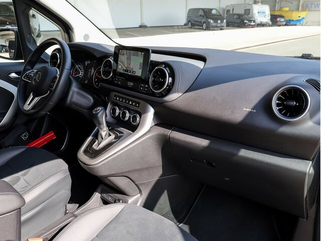 MERCEDES-BENZ T 180 d,Progressive Edition,Automatik,LED,MBUX... - Furgoneta de pasajeros: foto 4 MERCEDES-BENZ T 180 d,Progressive Edition,Automatik,LED,MBUX... - Furgoneta de pasajeros: foto 4